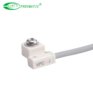 สวิตช์ CS1-J Series REED